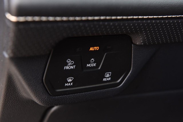 Volkswagen Atlas Vehicle Image 11