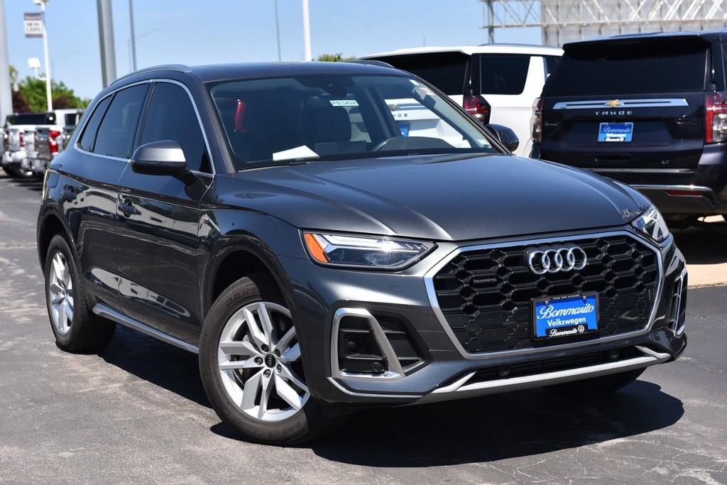 Audi Q5 Vehicle Full-screen Gallery Image 02