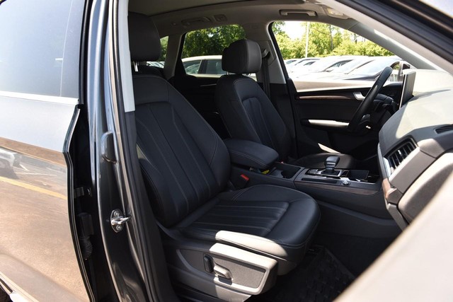 Audi Q5 Vehicle Image 21