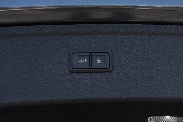 Audi Q5 Vehicle Image 27
