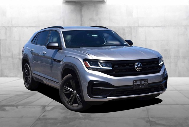 Volkswagen Atlas Cross Sport Vehicle Image 02