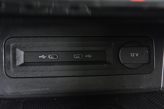 Volkswagen Atlas Vehicle Image 16