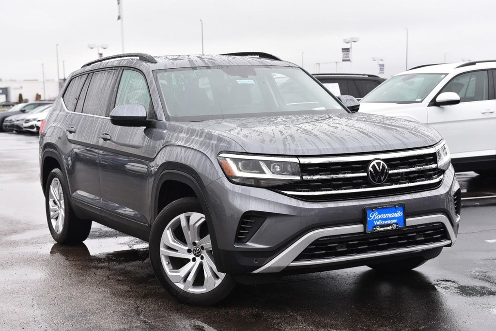 Volkswagen Atlas Vehicle Full-screen Gallery Image 2