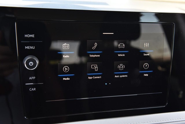 Volkswagen Taos Vehicle Image 13