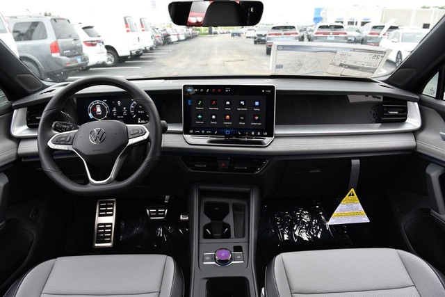 Volkswagen Tiguan Vehicle Image 07
