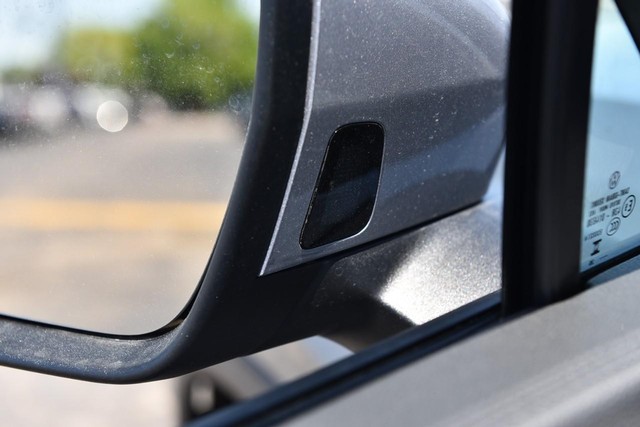 Volkswagen Tiguan Vehicle Image 10