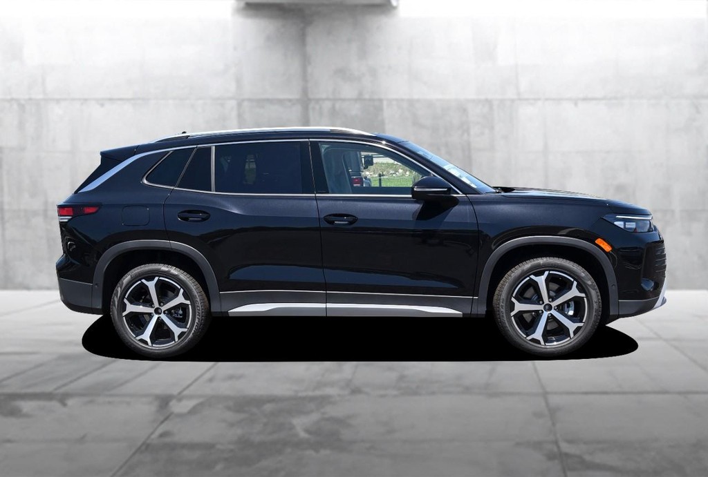 Volkswagen Tiguan Vehicle Full-screen Gallery Image 5