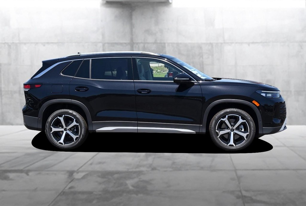 Volkswagen Tiguan Vehicle Full-screen Gallery Image 5