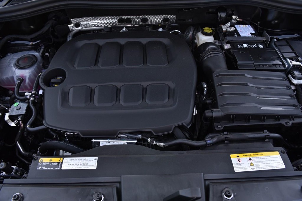 Volkswagen Tiguan Vehicle Full-screen Gallery Image 27