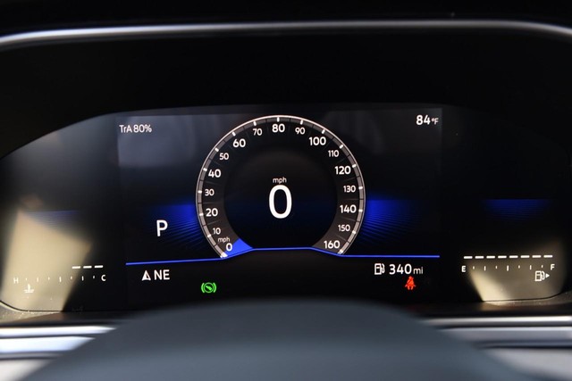 Volkswagen Taos Vehicle Image 11