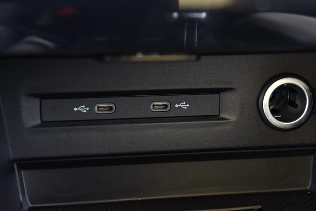 Volkswagen Taos Vehicle Image 15