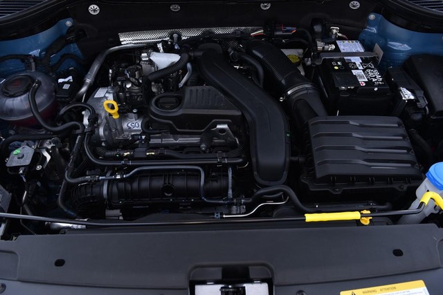 Volkswagen Taos Vehicle Image 26