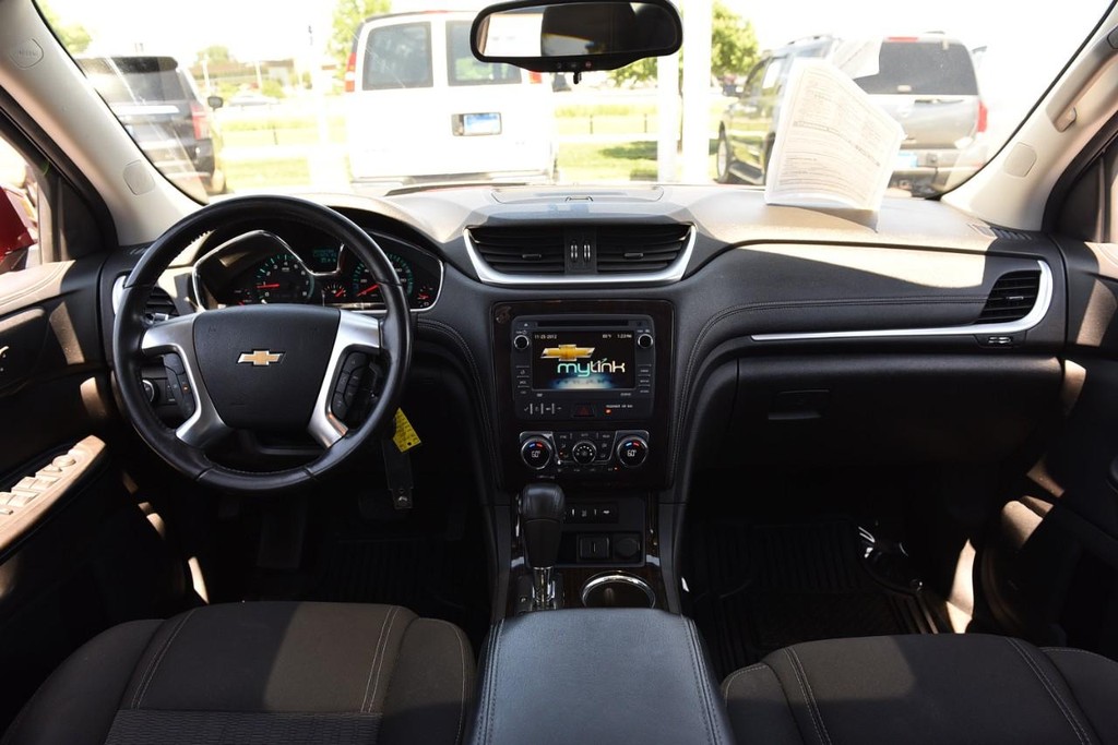 Chevrolet Traverse Vehicle Full-screen Gallery Image 07