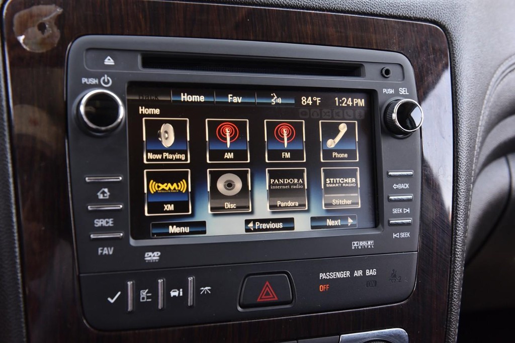 Chevrolet Traverse Vehicle Full-screen Gallery Image 13