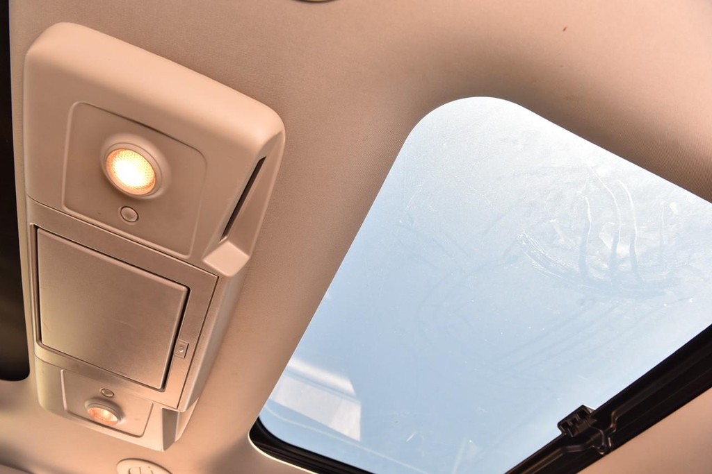 Chevrolet Traverse Vehicle Full-screen Gallery Image 24