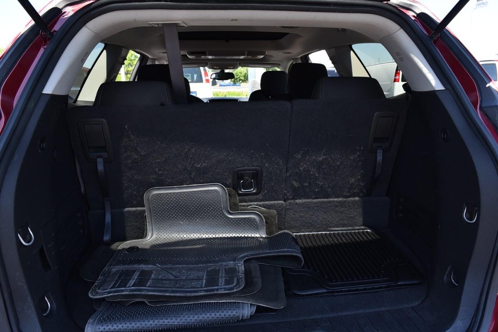 Chevrolet Traverse Vehicle Full-screen Gallery Image 26
