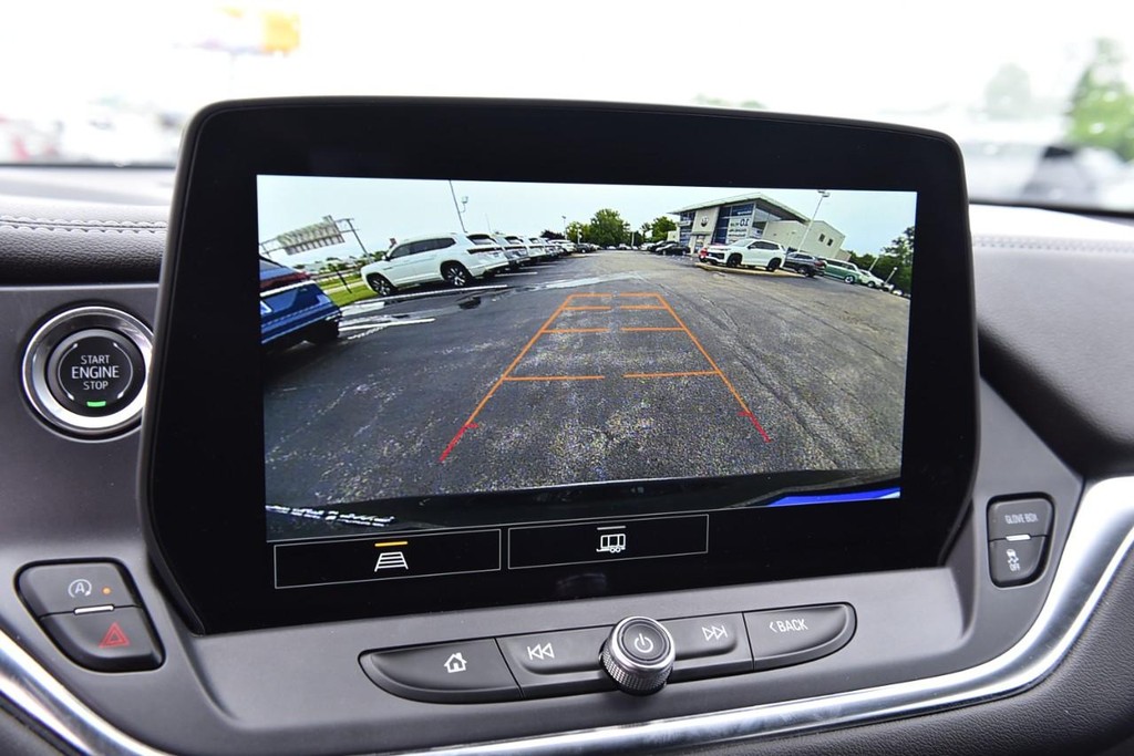 Chevrolet Blazer Vehicle Full-screen Gallery Image 11