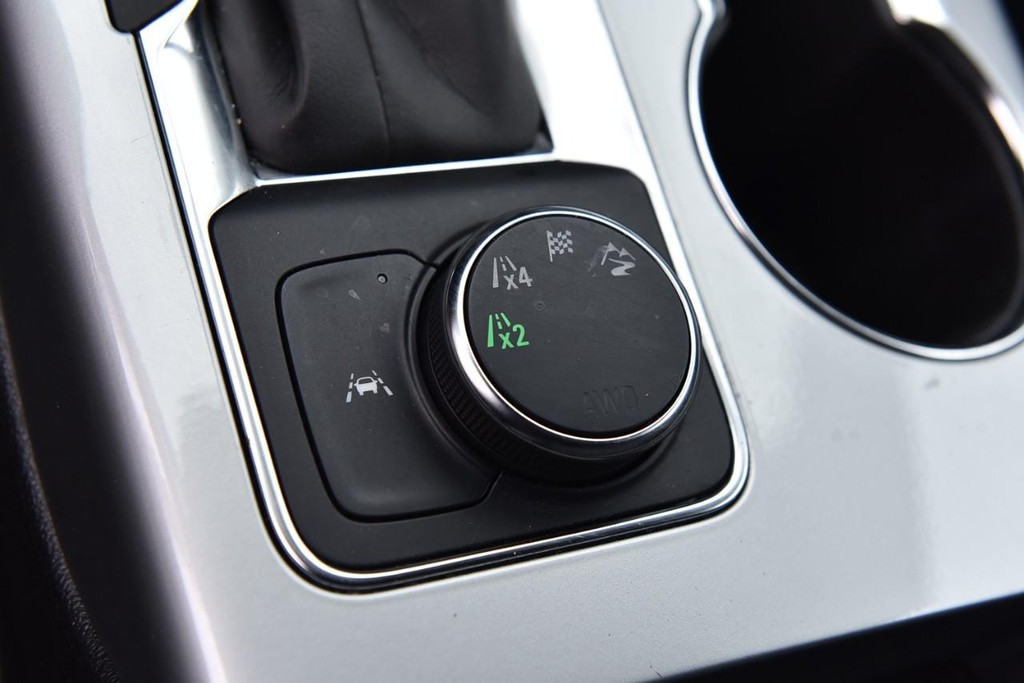 Chevrolet Blazer Vehicle Full-screen Gallery Image 14