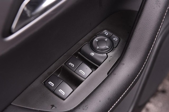 Chevrolet Blazer Vehicle Image 08
