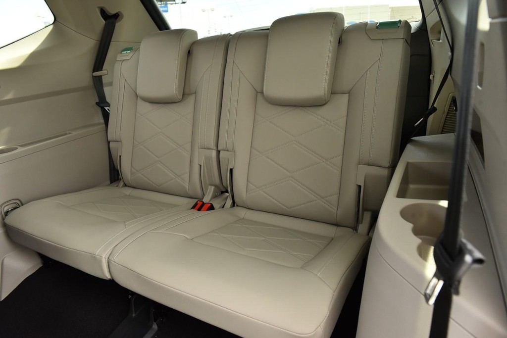 Volkswagen Atlas Vehicle Full-screen Gallery Image 22
