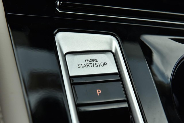 Volkswagen Atlas Vehicle Image 16