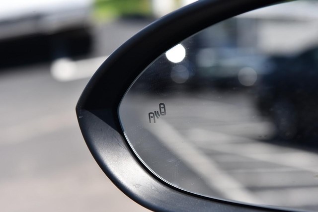Volkswagen Jetta Vehicle Image 10