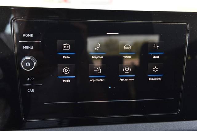 Volkswagen Jetta Vehicle Image 14
