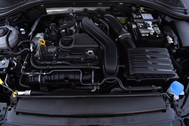 Volkswagen Jetta Vehicle Image 23