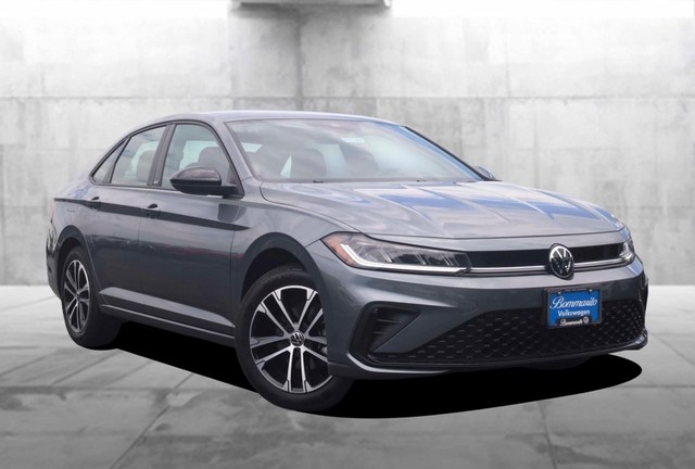 Volkswagen Jetta Vehicle Image 02