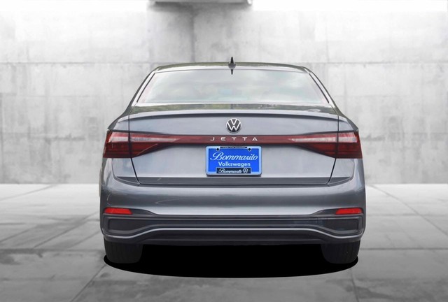 Volkswagen Jetta Vehicle Image 06