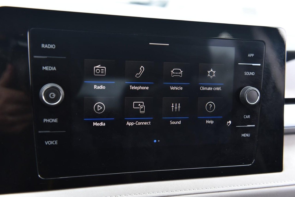 Volkswagen Taos Vehicle Full-screen Gallery Image 13