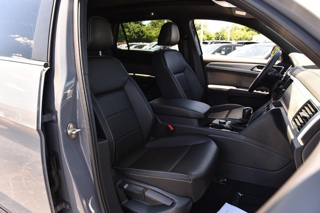 Volkswagen Atlas Cross Sport Vehicle Image 20