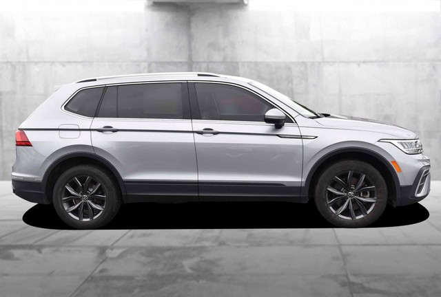 Volkswagen Tiguan Vehicle Image 05