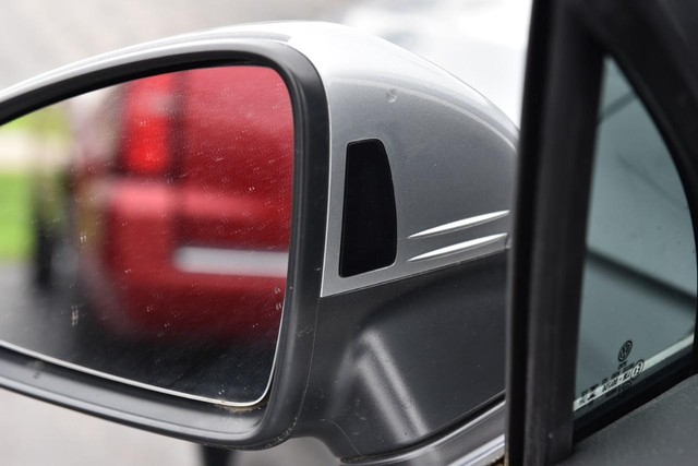 Volkswagen Tiguan Vehicle Image 10