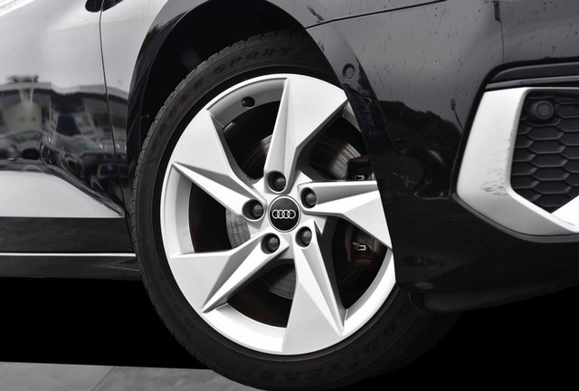 Audi A3 Vehicle Image 03
