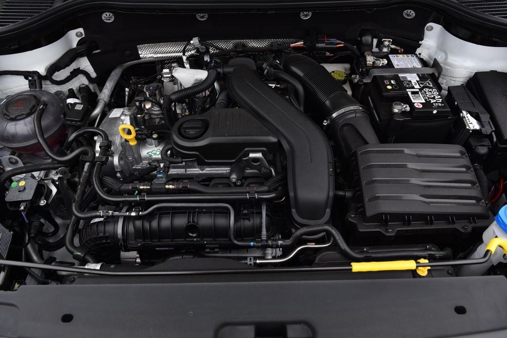 Volkswagen Taos Vehicle Full-screen Gallery Image 27