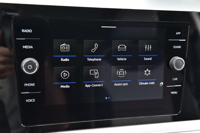 Volkswagen Taos Vehicle Image 13