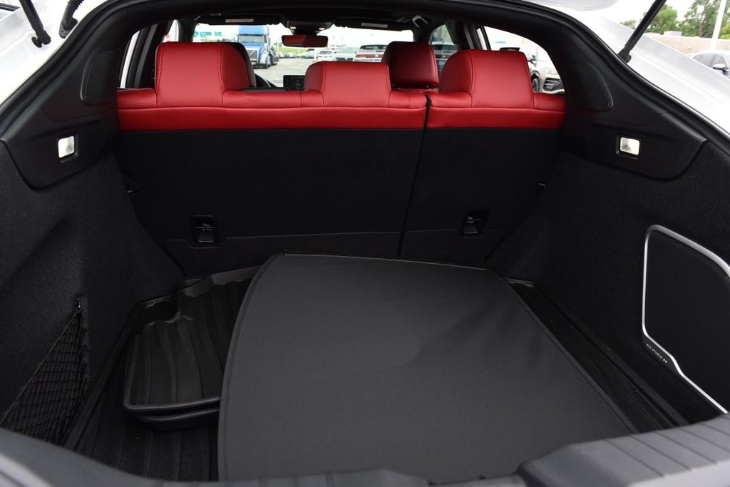 Acura Integra Vehicle Full-screen Gallery Image 28