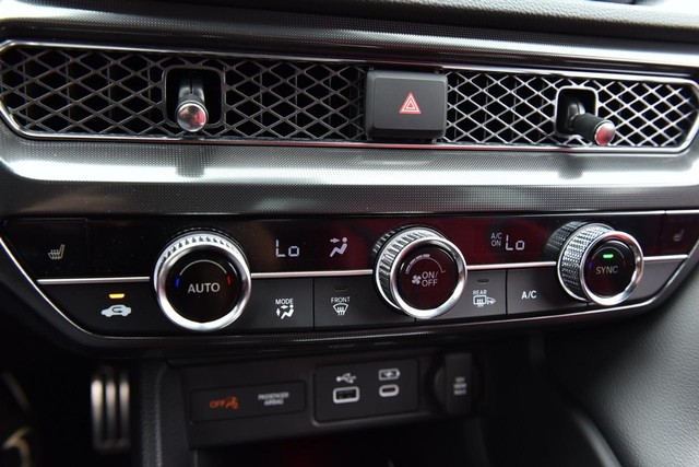 Acura Integra Vehicle Image 16