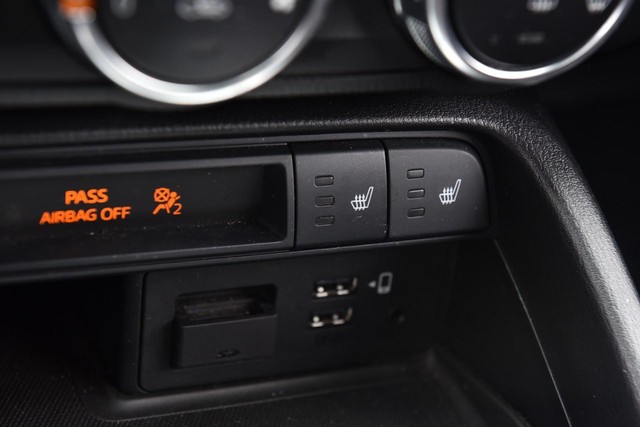 Mazda MX-5 Miata RF Vehicle Image 15
