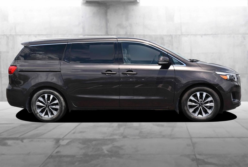 Kia Sedona Vehicle Full-screen Gallery Image 5