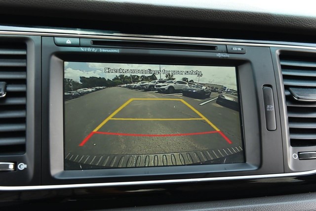 Kia Sedona Vehicle Image 14