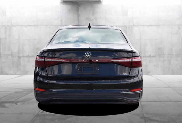 Volkswagen Jetta Vehicle Image 06