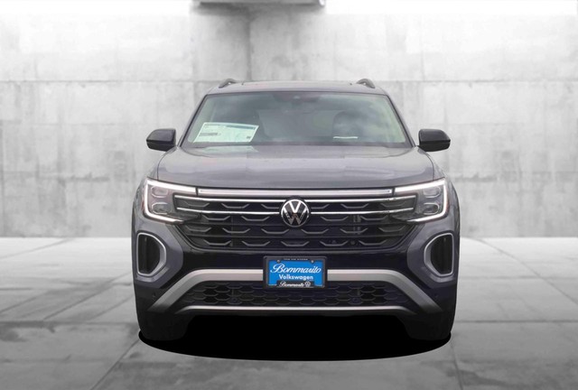 Volkswagen Atlas Vehicle Image 04