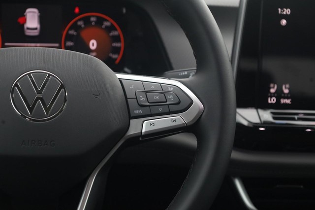 Volkswagen Atlas Vehicle Image 09