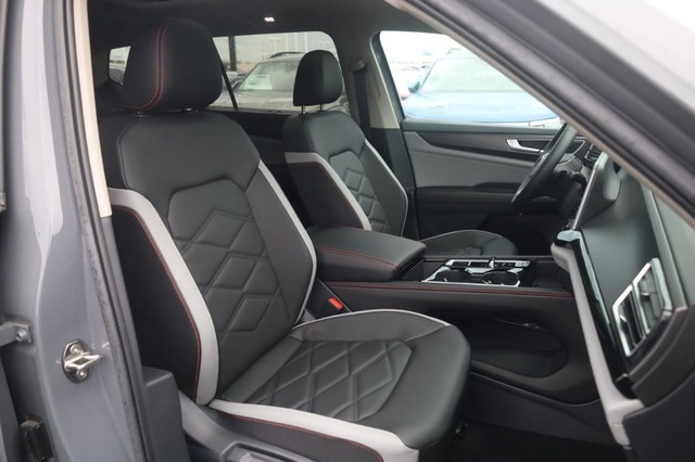 Volkswagen Atlas Vehicle Image 20