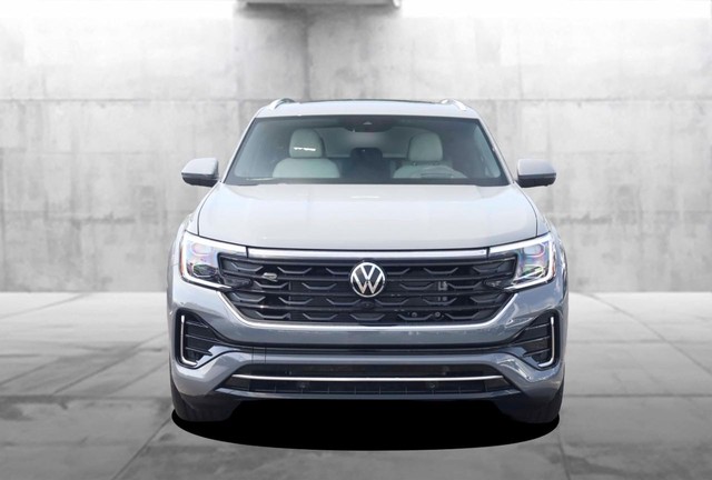 Volkswagen Atlas Cross Sport Vehicle Image 04