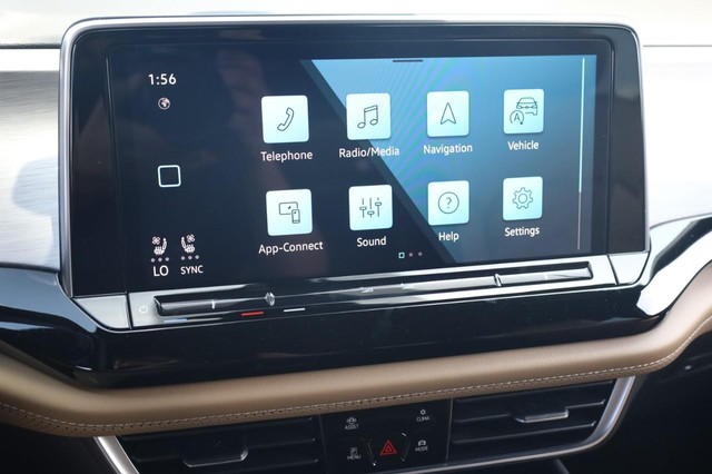 Volkswagen Atlas Cross Sport Vehicle Image 10