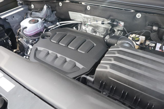Volkswagen Atlas Cross Sport Vehicle Image 24