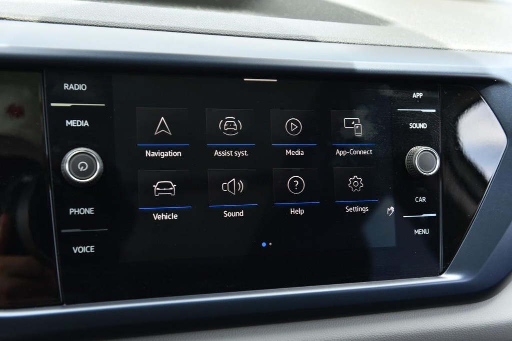 Volkswagen Taos Vehicle Full-screen Gallery Image 14